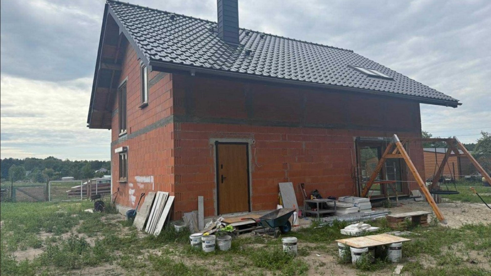 Dom na sprzedaż